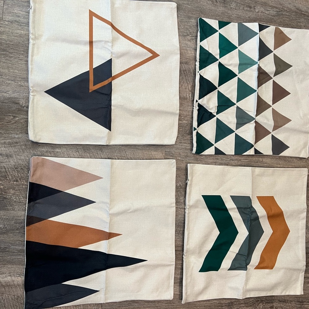 Geometric Pattern Pillow Covers Set
